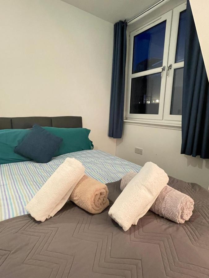 Carvetii - Edward House D - 2 Dbl Bed 2Nd Floor Flat Apartment Dunfermline Luaran gambar